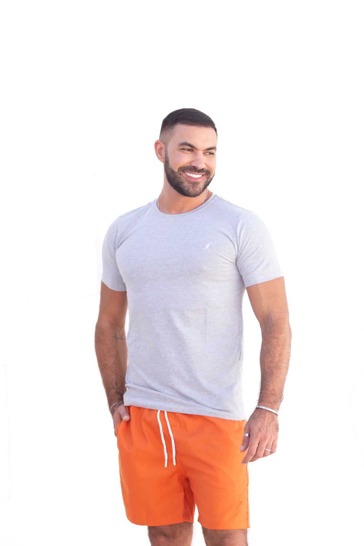 Camiseta Masculina Cinza Claro